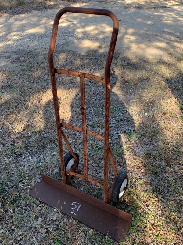 lot 51 image: Hand Truck