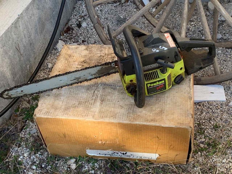 lot 58 image: Poulan Chain Saw