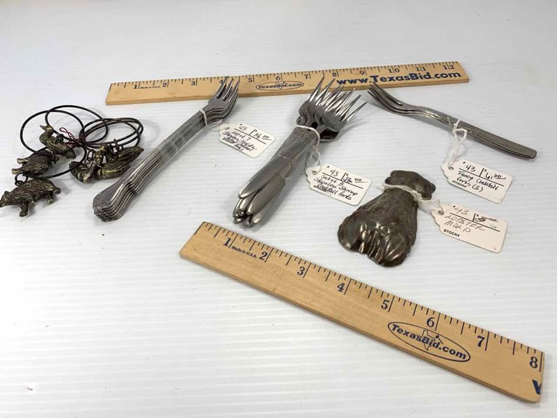 lot 79 image: Shrimp Cocktail Forks, Lobster Butter Mold, Napkin Rings