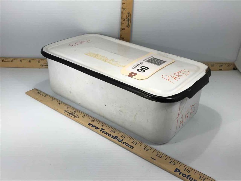 lot 99 image: Old Black & White Enamelware Lidded Box
