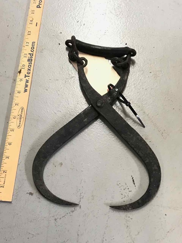 lot 104 image: Ice Tongs