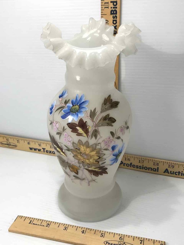 lot 70 image: Antique Hand Blown Ruffled Edge Hand Painted Vase (silver on copper)