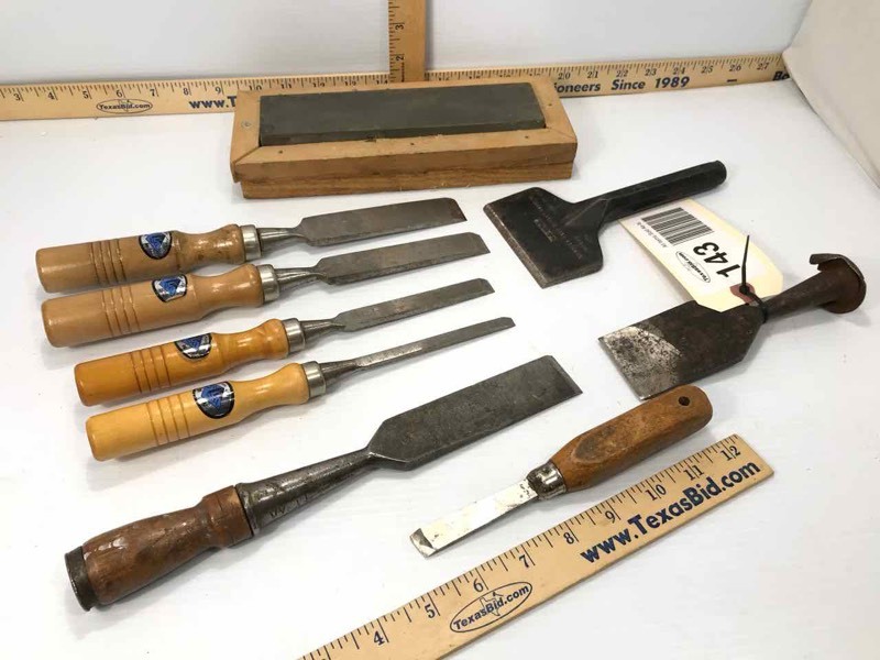 lot 143 image: Wood Chisels, Sharpening Stone