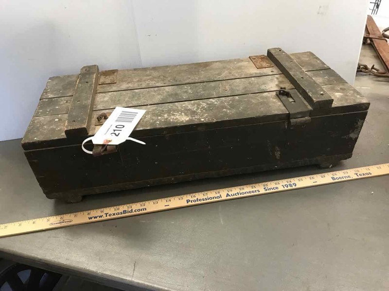 lot 210 image: Wood Ammo Box