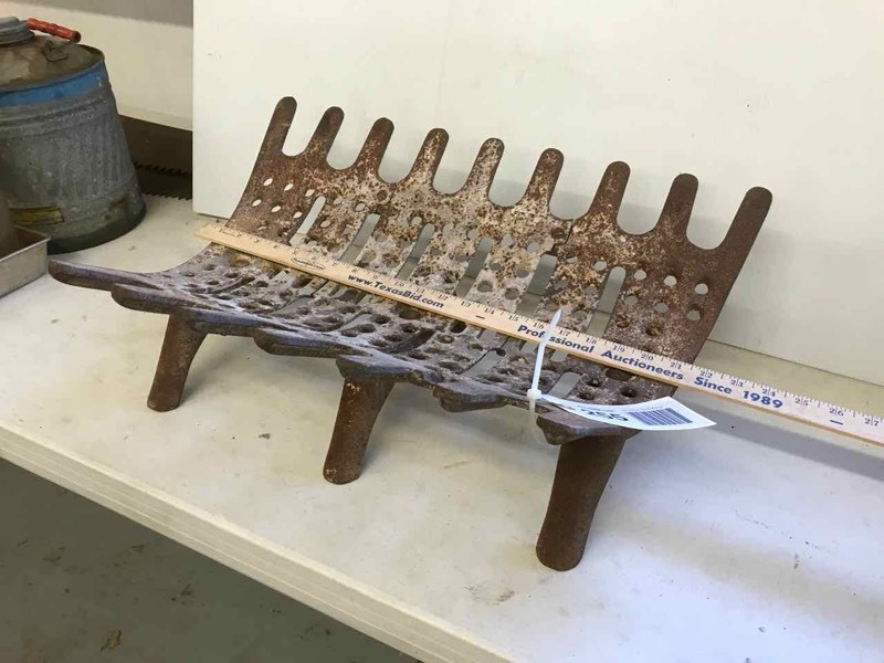 lot 255 image: Log Rack Saf-T. Grate