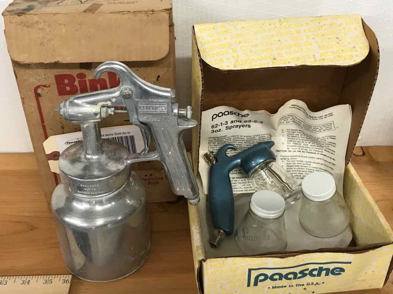 lot 261 image: (2) Spray Guns (Binks, Paasche)