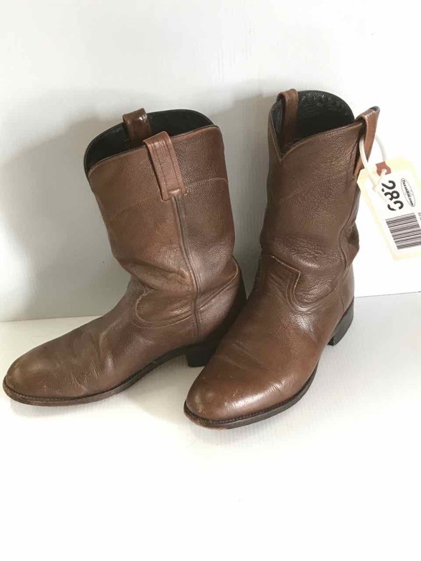lot 289 image: Boots Dan Post Brown 10-12 D
