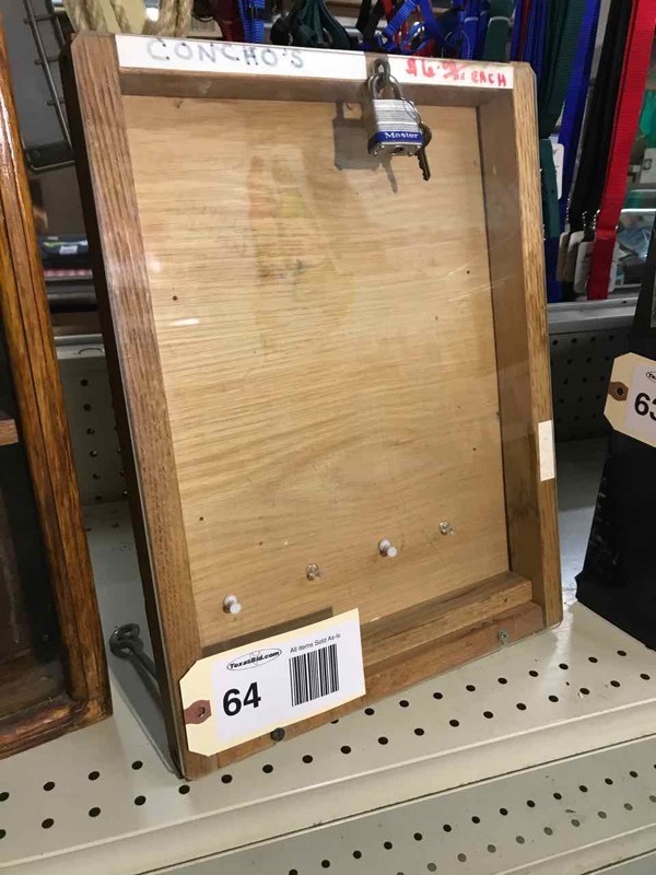lot 64 image: Display Case with Key (plexi)