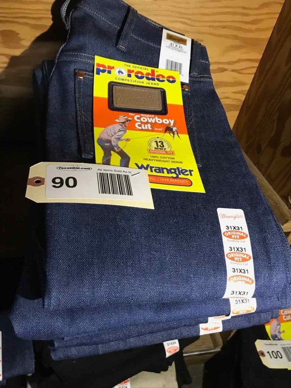 lot 90 image: Wrangler 13MWZ Original Fit Cowboy Cut Jeans (6) 31 x 31