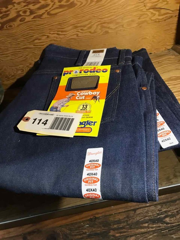 lot 114 image: Wrangler Original Cowboy Cut Jeans 13MWZ (2) 40 x 40