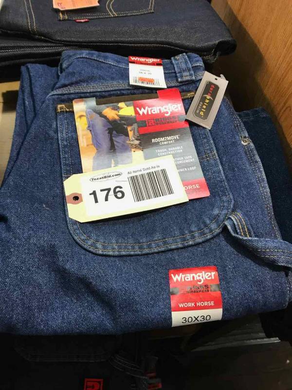 lot 176 image: Wrangler Riggs Workware Denim (2) 30 x 30