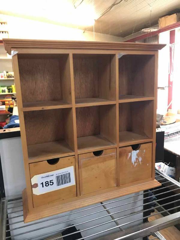 lot 185 image: Wood Cubby