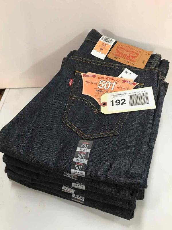 lot 192 image: Levi Strauss & Co. 501 Button Fly Jeans (7) 34x31