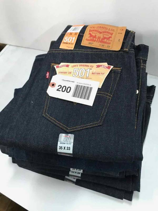 lot 200 image: Levi Strauss & Co. 501 Button Fly Jeans (7) 2-35x33, 3-35x34, 2-35x36