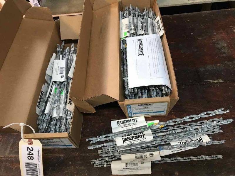 lot 248 image: Fence Repair Splicers