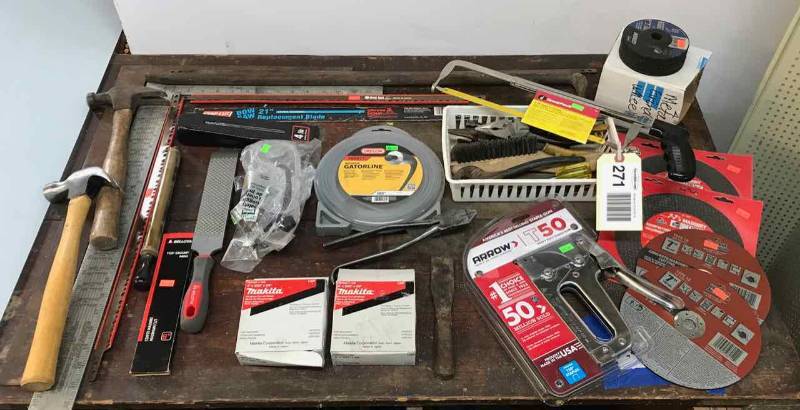 lot 271 image: Asst. Tools