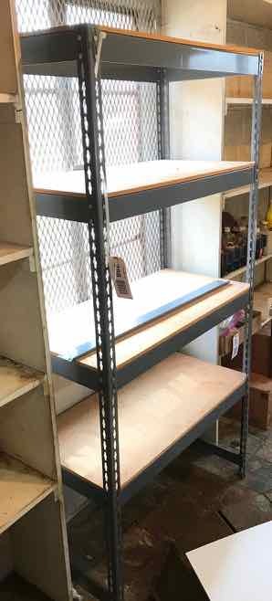 lot 288 image: Shelf Unit