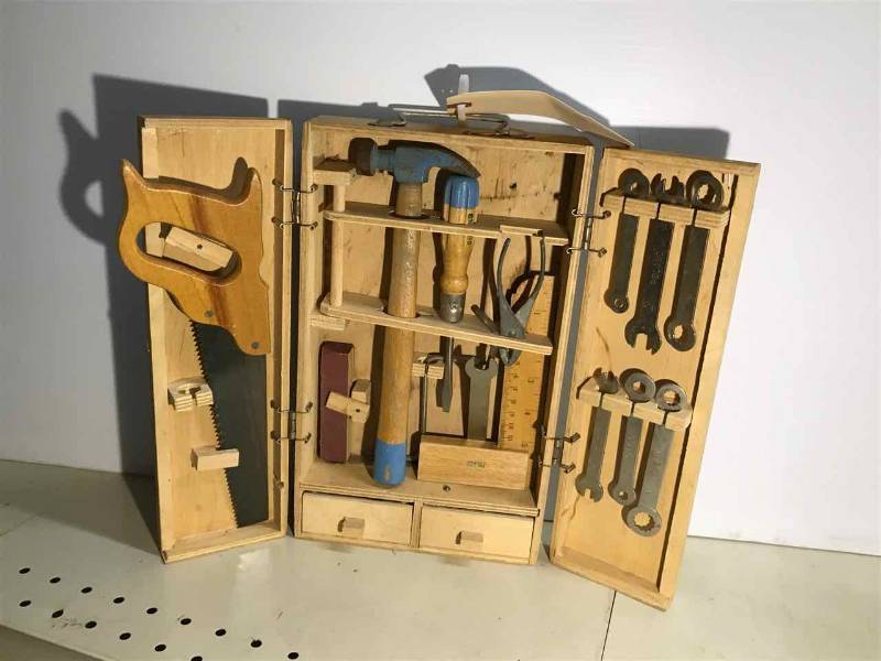lot 338 image: Wooden Toy Tool Set