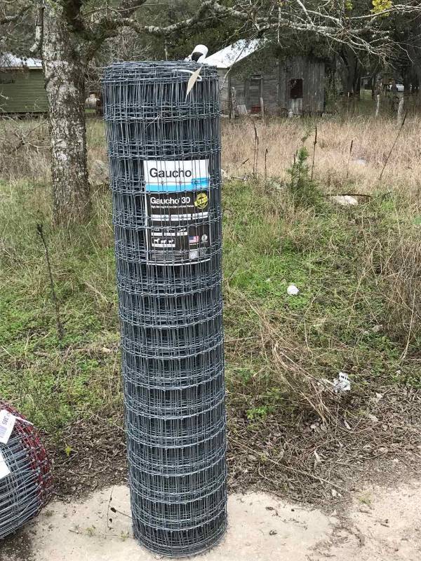 lot 386 image: Fence Wire Gaucho 60 x 100 Ft.