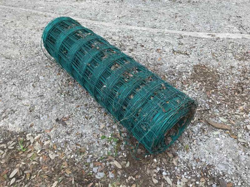 lot 439 image: Gaucho High Tensile Field Fence, Green