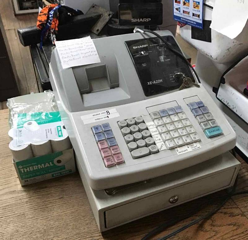 lot 444 image: Sharp XE-A22H Cash Register