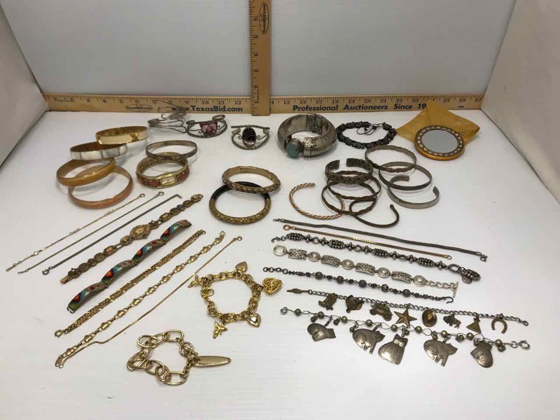 lot 90 image: Bracelets
