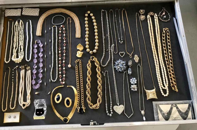 lot 136 image: Asst. Jewelry Necklaces, Clip Earrings, Bracelets, Etc. (pearl stylerhinestone)
