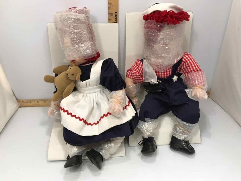 lot 171 image: Dolls Raggedy Ann & Andy (porcelain)