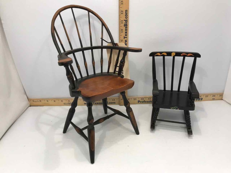 lot 179 image: (2) Doll Chairs