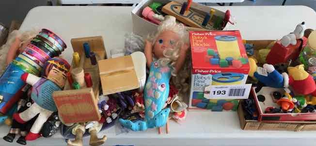 lot 193 image: Asst. Toys & Dolls