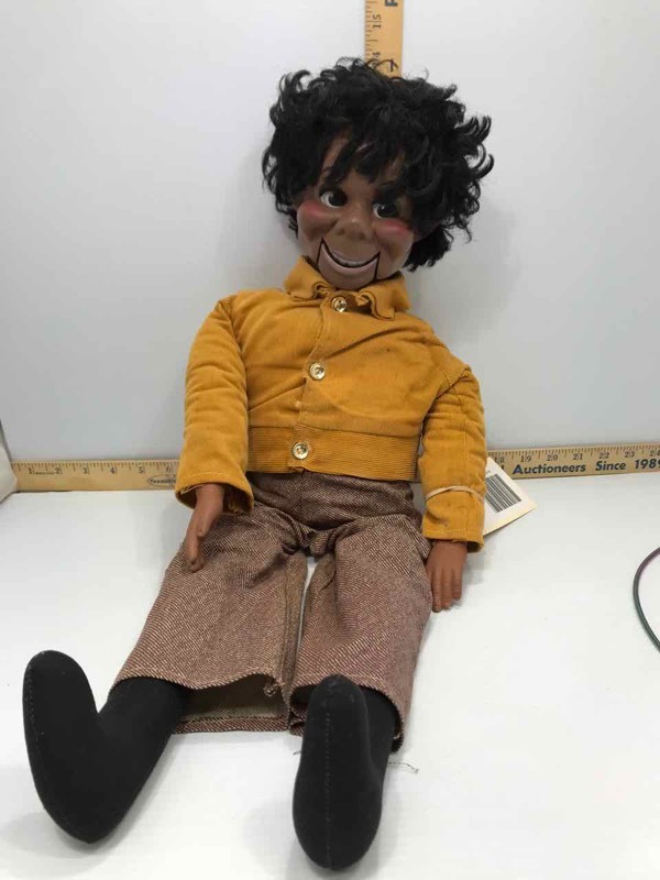 lot 195 image: 1973 Lester Regee Co. Ventriloquist Puppet Doll