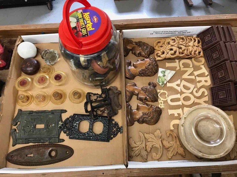 lot 310 image: Ant Trap, WheelsCasters, Knobs, Switch Plates, Etc.