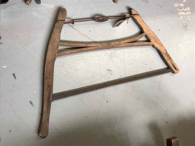 lot 338 image: Antique Handsaw