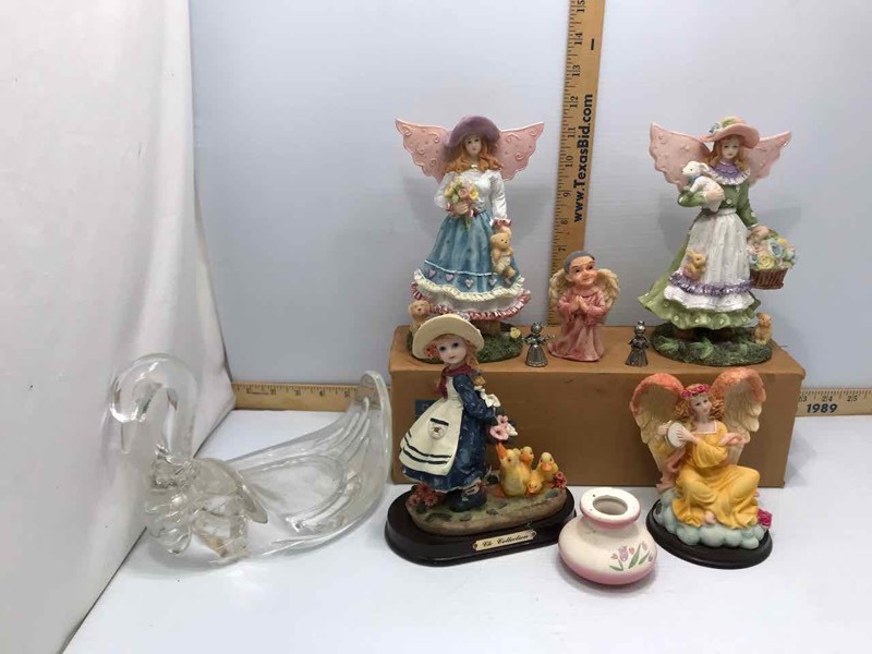 lot 346 image: Angels Figurines, The Collection Figurines, Bathroom Swan
