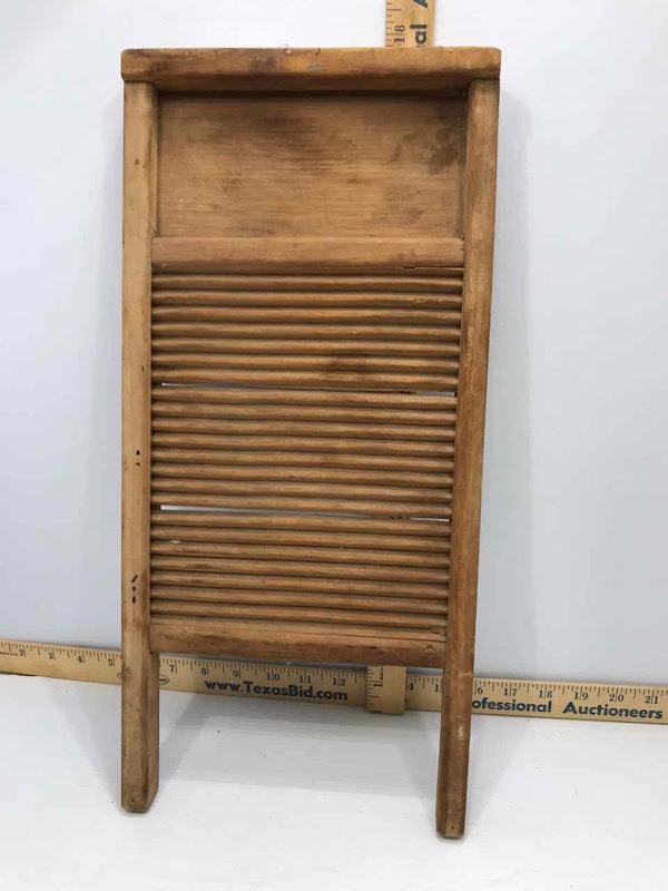 lot 218 image: Washboard All Wood
