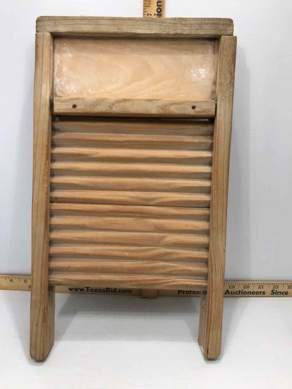 lot 220 image: Washboard All Wood