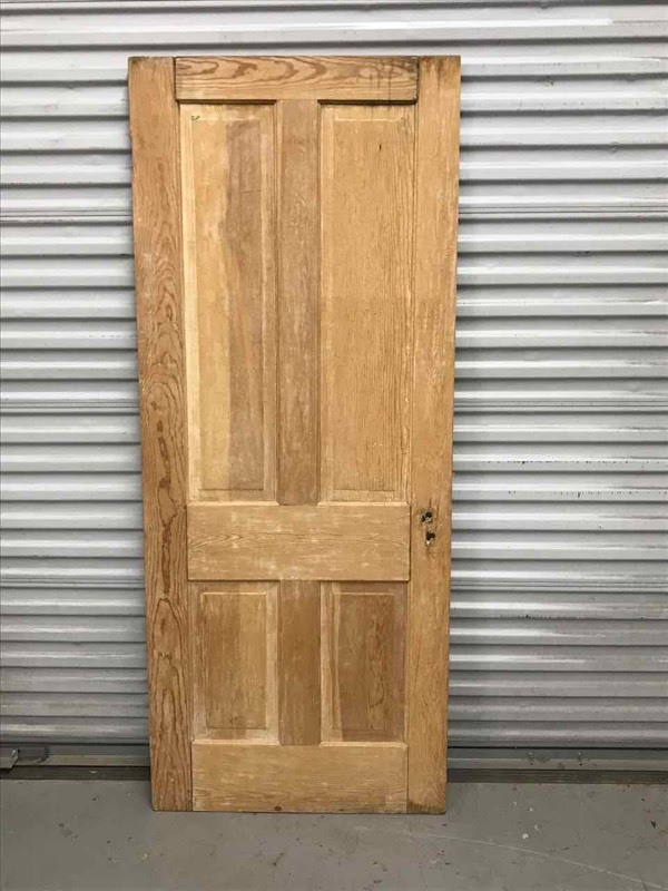 lot 408 image: Interior Pine Door