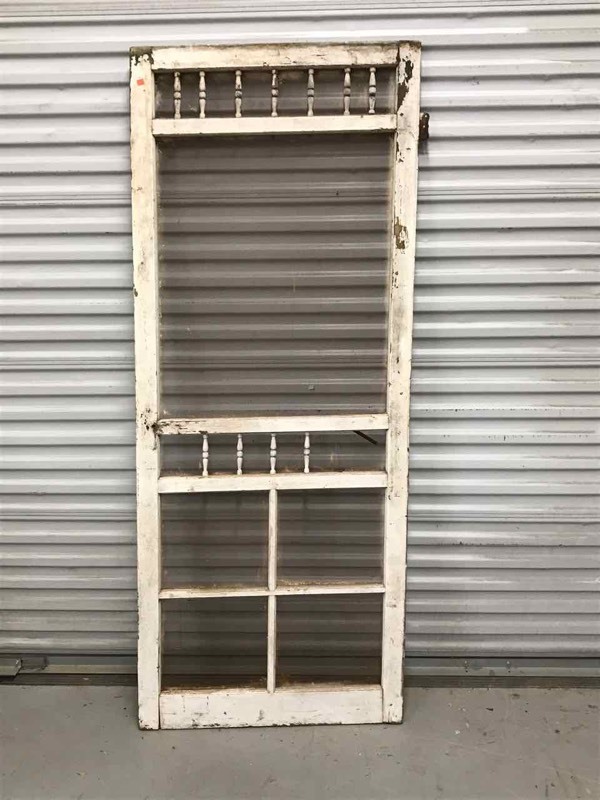 lot 433 image: AntiqueVintage Screen Door (White)