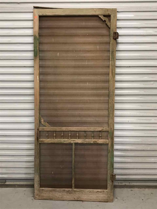 lot 436 image: AntiqueVintage Screen Door
