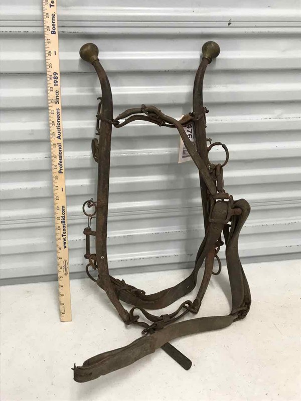 lot 476 image: Hames