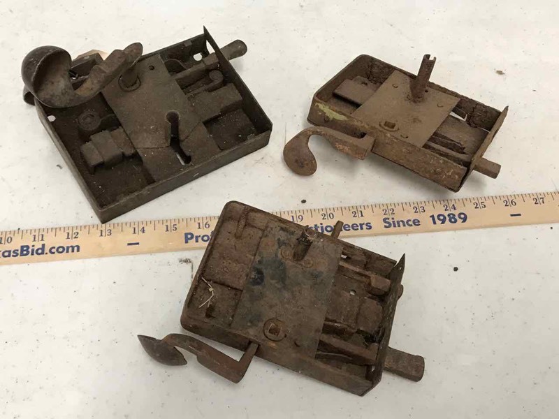 lot 489 image: Antique Door Locks