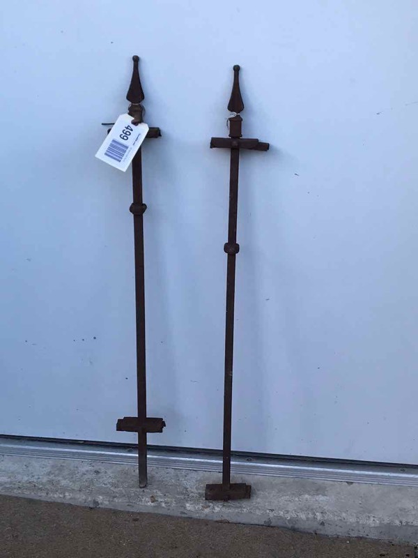 lot 499 image: (2) Old Metal Fence Posts