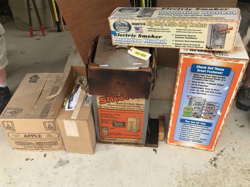 lot 385 image: Two electric smokers (used) and two boxes of smoking chips