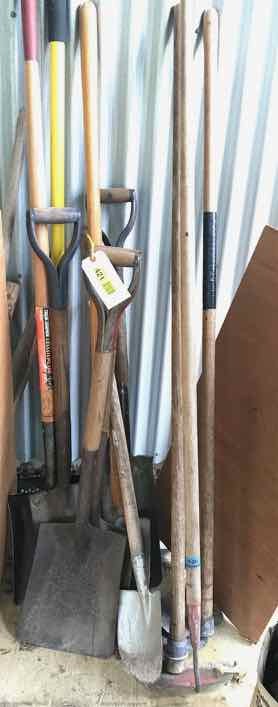 lot 421 image: Hoes & Shovels