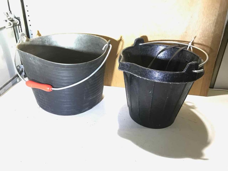 lot 41 image: (2) Rubber buckets (different sizes)