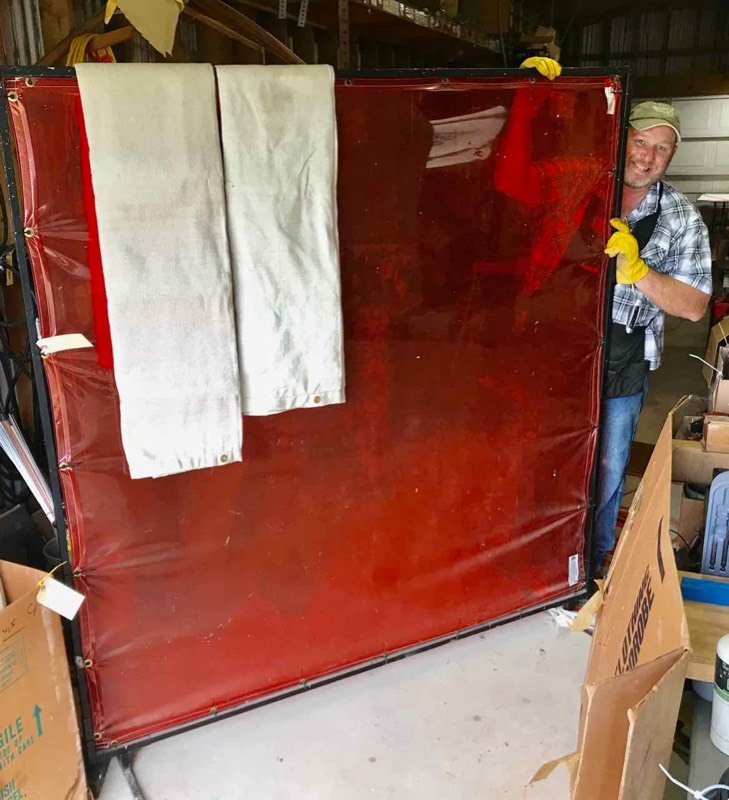 lot 69 image: Welding Screen and curtains