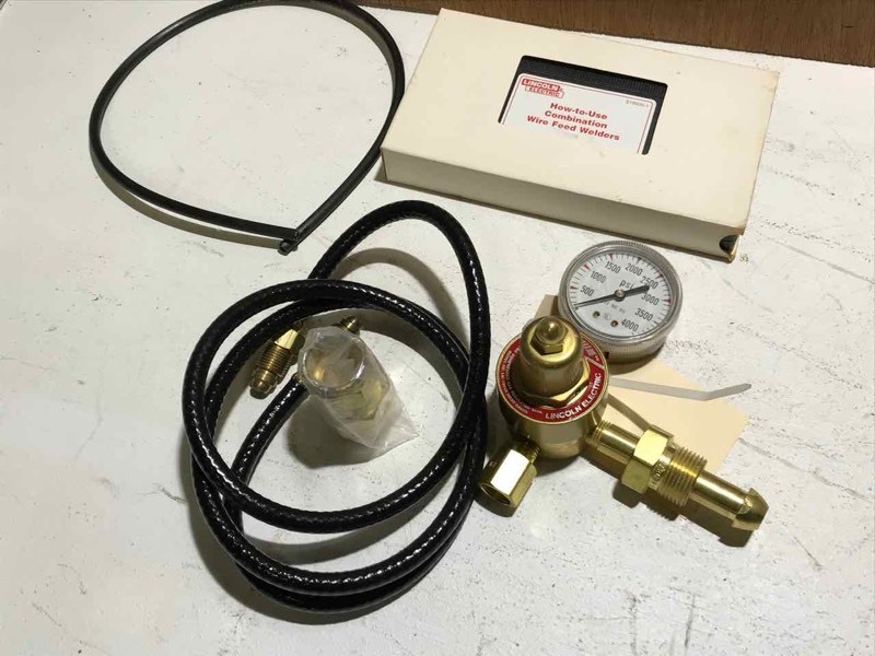 lot 81 image: Lincoln Electric Magnum Gauge (new)