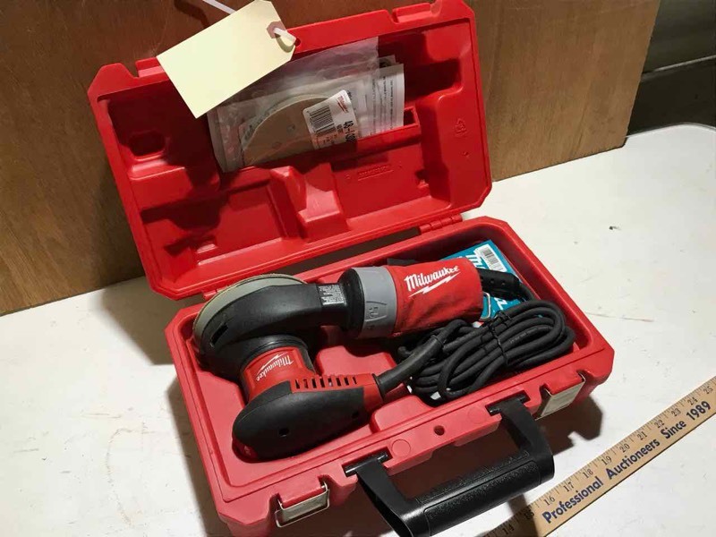 lot 87 image: Milwaukee Orbital 5 inch Sander in case