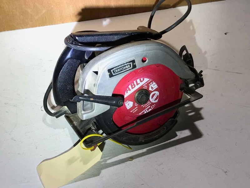 lot 98 image: Craftsman Circular Saw, 7-14� in. with Diablo Blade