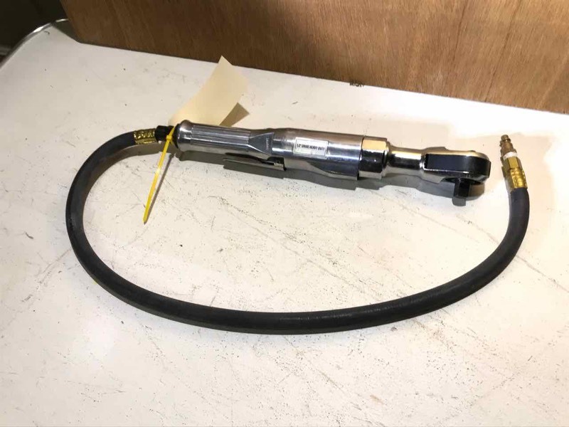 lot 116 image: Powermate 12� in. pneumatic heavy duty ratchet